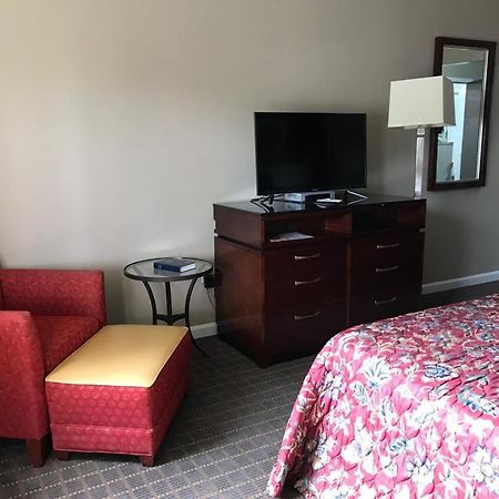 Cci Express Inn Central City Zewnętrze zdjęcie