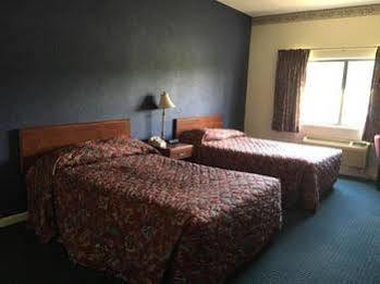 Cci Express Inn Central City Zewnętrze zdjęcie